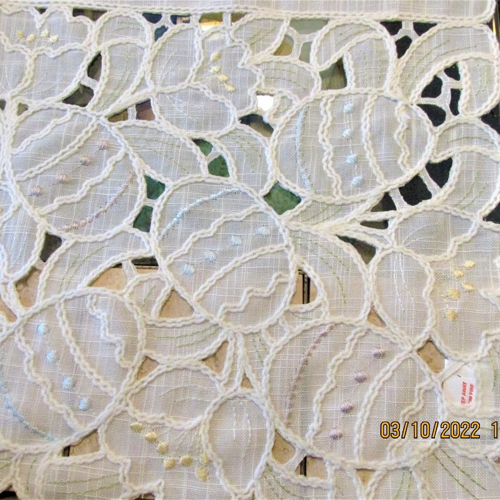 Secret Celebrity Easter Table Runner Easter Egg Embroidered 14 X 72 NWT